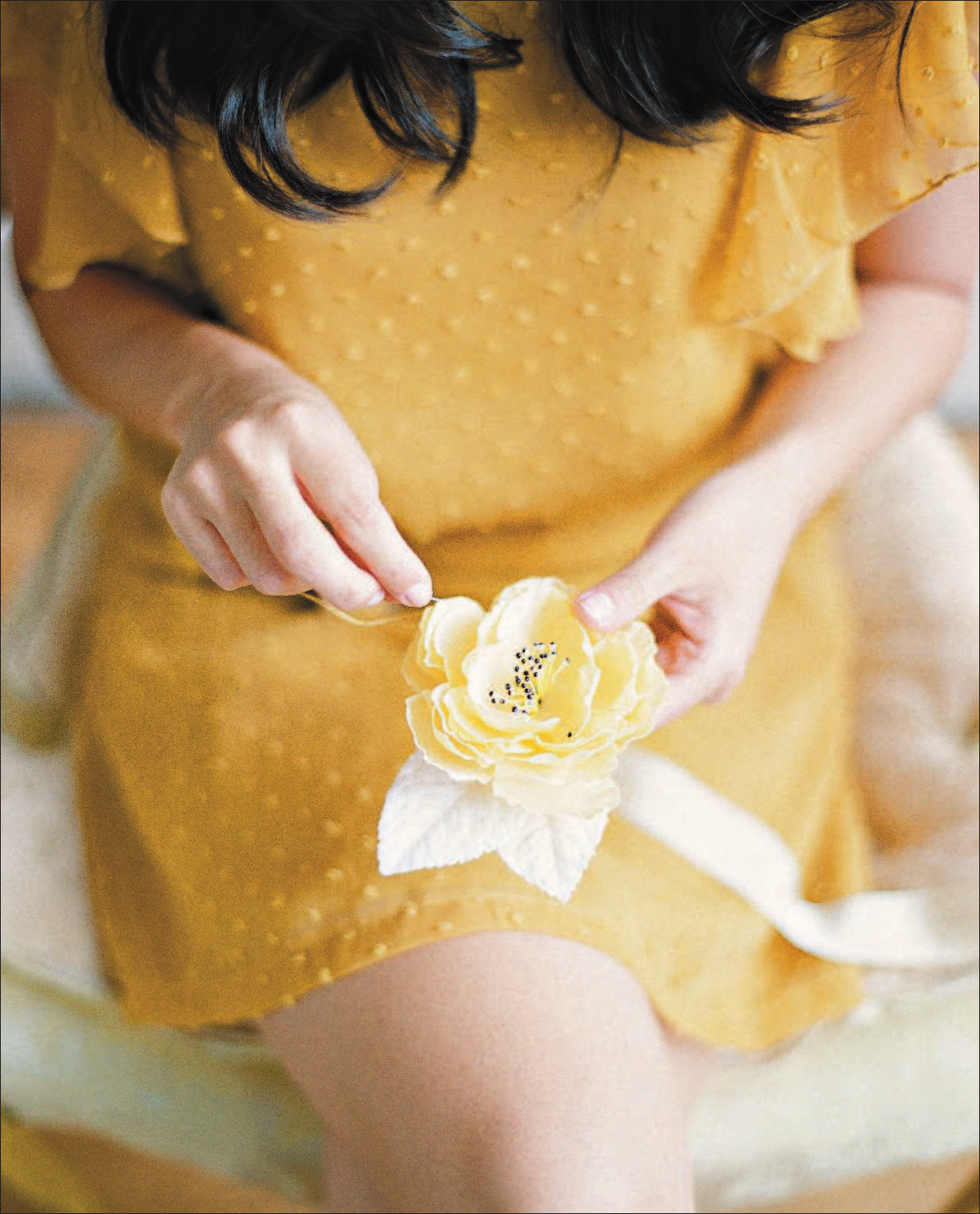 Каллан Майра Цветы и другие стильные вещи из лент, ткани, бусин - страница 3